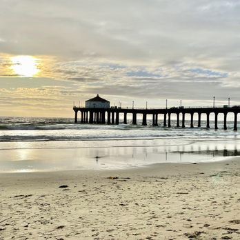 Manhattan Beach Pier - Local Flavor Near Me - Manhattan Beach, California