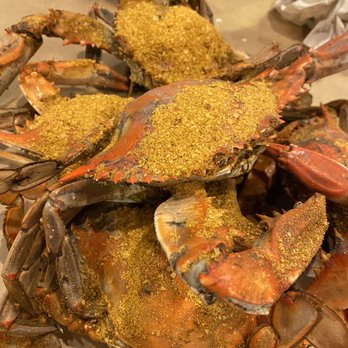 Cantler's Riverside - Seafood Near Me - Annapolis, Maryland