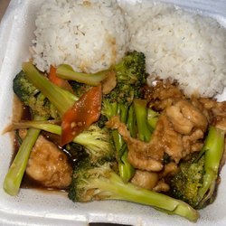 Tokyo Express III - Chicken & broccoli