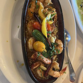 Cafe Istanbul - Turkish Near Me - Chicago, Illinois