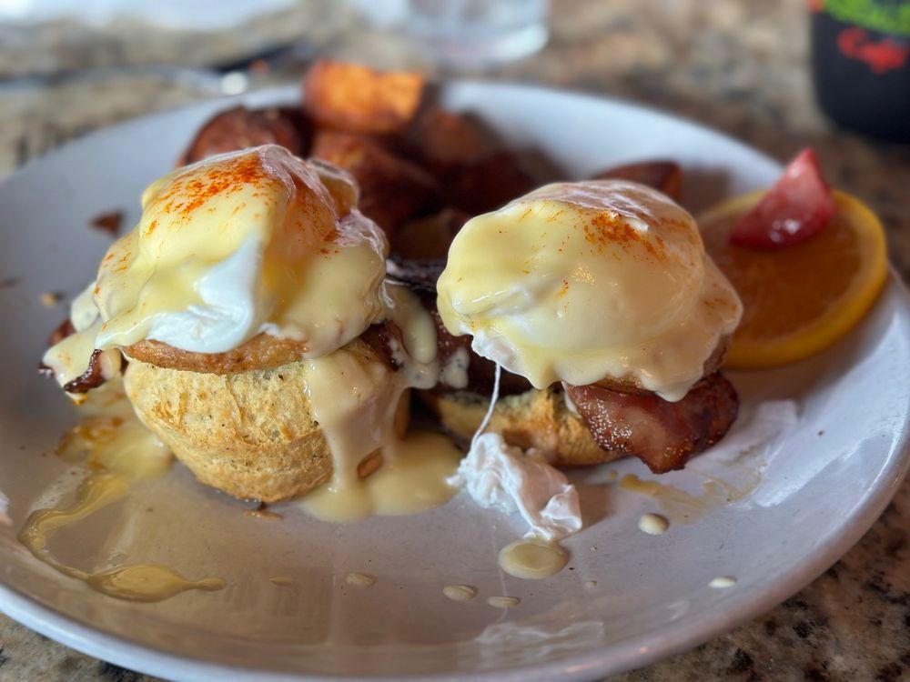Sage Biscuit Cafe - Downtown