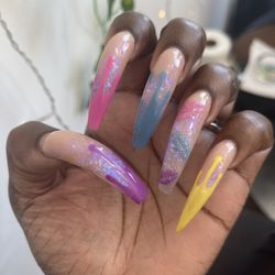 Nail Hotline - Melissa did it again!!! Love this set!!!