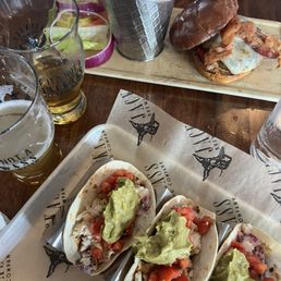 Maui Maui Fish Tacos