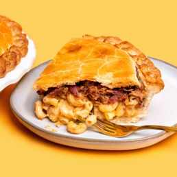 BBQ Mac & Cheese Pie Pocket
