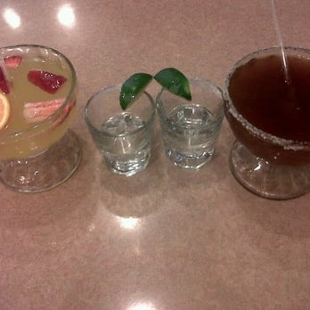 Bill's Cafe - Mimosa & Mexican Drink(forgot the name) and two FREE SHOTS of Tequila - American Near Me - San Jose, California Bill's Cafe - Mimosa & Mexican Drink(forgot the name) and two FREE SHOTS of Tequila - American Near Me - San Jose, California