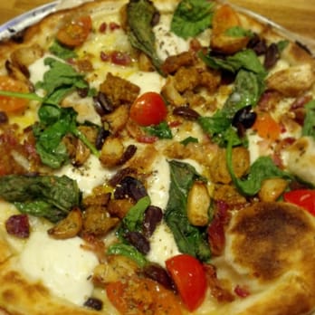 Blaze Pizza - Pizza Near Me - Pasadena, California