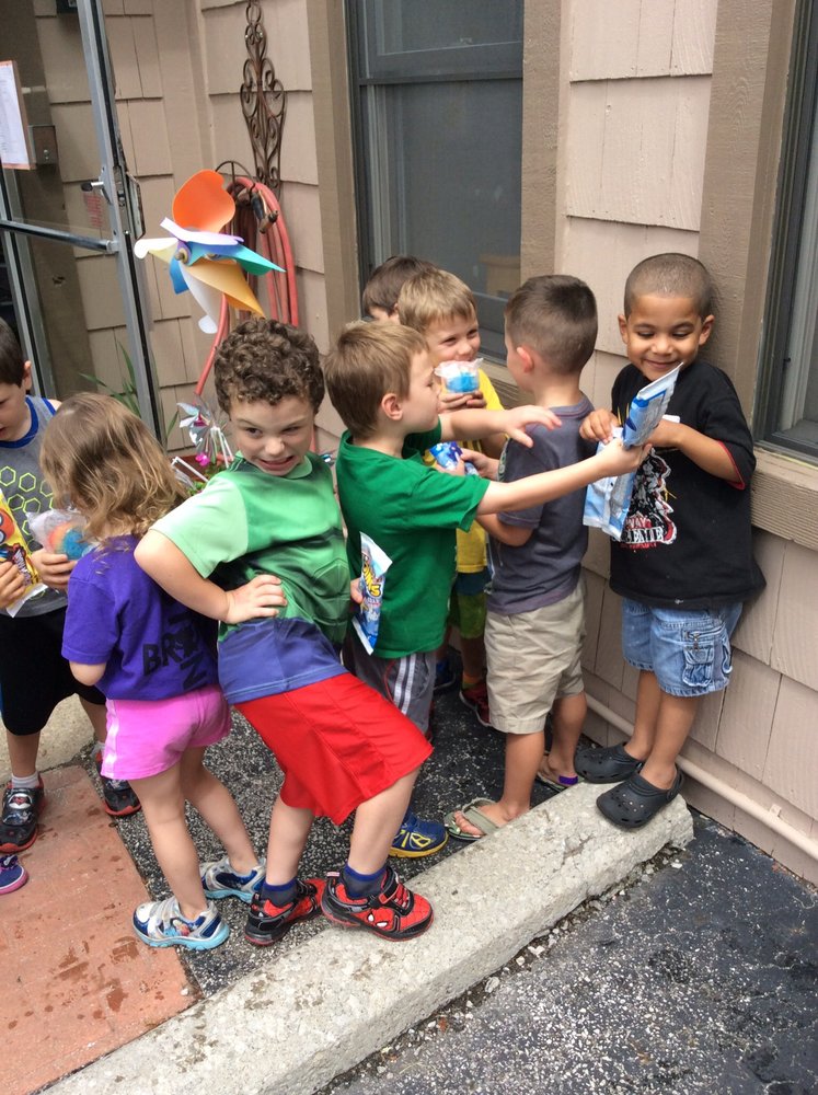 Brownstone Day School - childcare center in Lakewood, OH