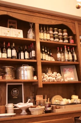 L'Escargot Bleu Restaurant and Wine Bar by null