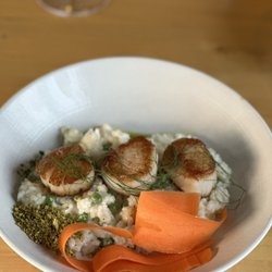 Harvest Seasonal Grill - Lancaster - Seared U-10 Sea Scallops