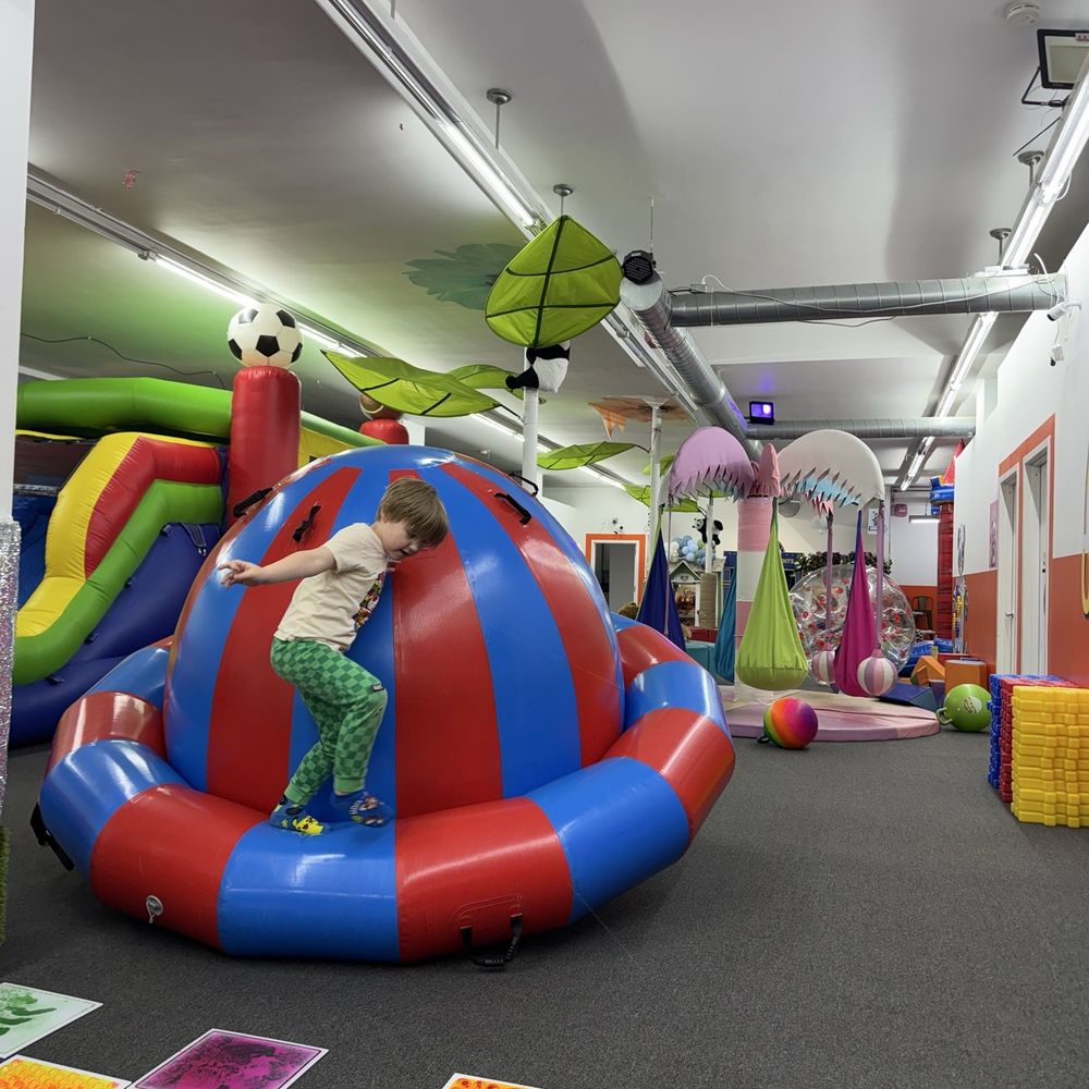 Uppie Yuppy - Indoor Playcenter Near Me - Chicago, Illinois Uppie Yuppy - Indoor Playcenter Near Me - Chicago, Illinois