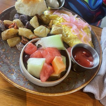 The Foundry Rooftop - Smoke salmon omlet - Beer, Wine & Spirits Near Me - Dayton, Ohio