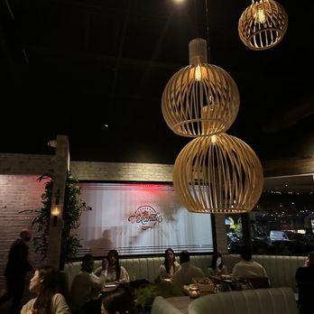 Taverna Veranda - Seating area - Mediterranean Near Me - Edgewater, New Jersey
