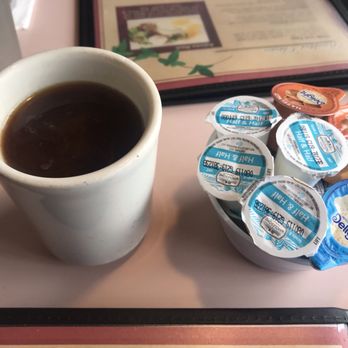 Tuscany at Des Moines Creek - Drip coffee and cream - Italian Near Me - Des Moines, Washington Tuscany at Des Moines Creek - Drip coffee and cream - Italian Near Me - Des Moines, Washington