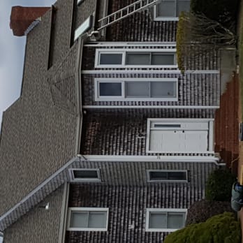 Ferschke Construction - New roof on a nice beach house. GAF Timberline weatherwood lifetime shingle - Roofing Near Me - Smithfield, Rhode Island
