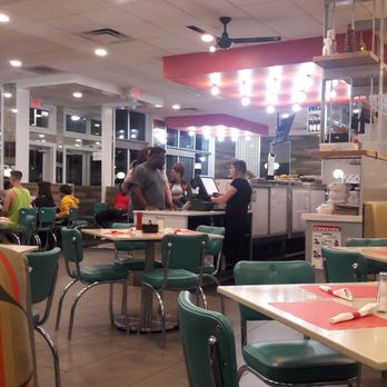 Metro Cafe Diner - Cute place! - Diners Near Me - Stone Mountain, Georgia Metro Cafe Diner - Cute place! - Diners Near Me - Stone Mountain, Georgia