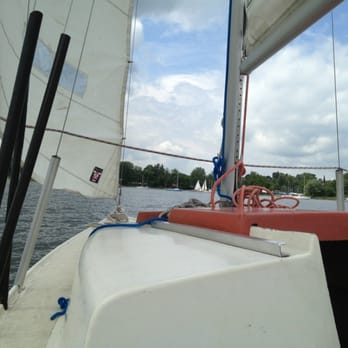 Segelschule und Bootsverleih Ernst - Sailing Near Me - Utting, BY