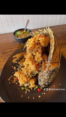 D E THAI KITCHEN 2 by null