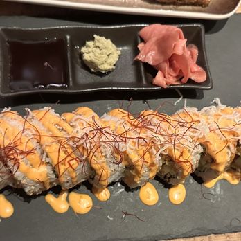 Au Lac - Big Thunnini Roll - Vegan Near Me - Los Angeles, California