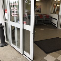 Gordon Food Service Marketplace - Entrance