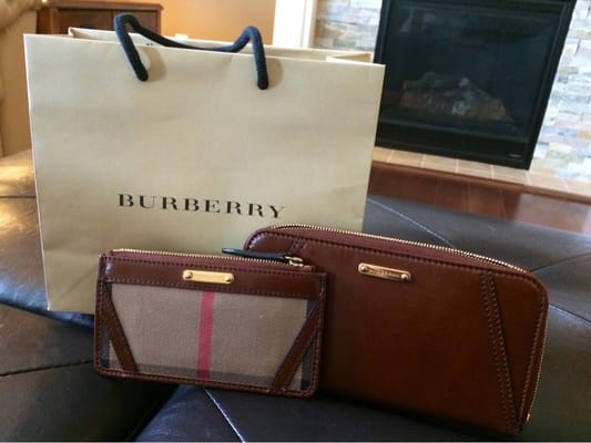Burberry by null