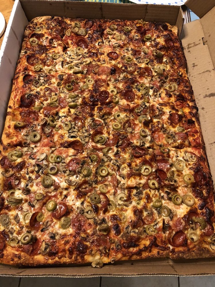 MARCONI PIZZA 32 Photos & 56 Reviews Pizza 3635 Cawthra Road