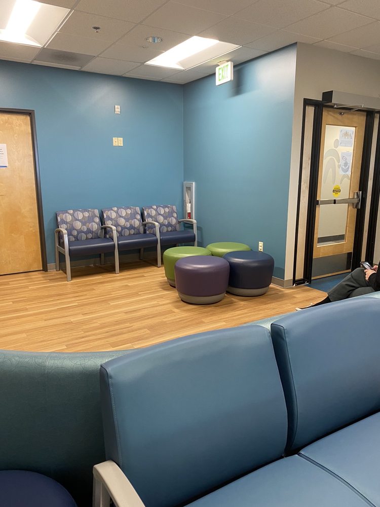 Metropolitan Pediatrics - Johnson Creek - child therapist in Happy Valley, OR