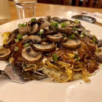 Oco Time - マッシュルームオイスターお好み焼き - Sushi Bars Near Me - Ukiah, California