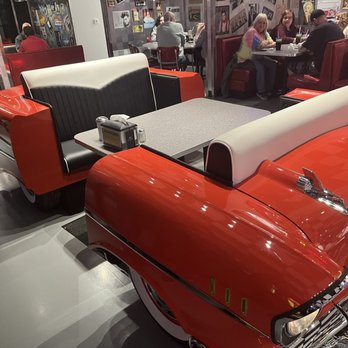 Knuckle Sandwich - Car table - Diners Near Me - Bargersville, Indiana Knuckle Sandwich - Car table - Diners Near Me - Bargersville, Indiana