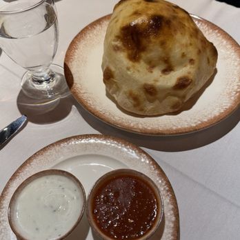 Olivium Mediterranean Cuisine - Balloon Bread - Mediterranean Near Me - Somerville, New Jersey Olivium Mediterranean Cuisine - Balloon Bread - Mediterranean Near Me - Somerville, New Jersey