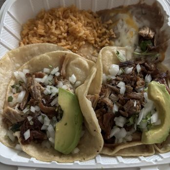 Alexa’s Cafe Mexican Grill - Carnitas taco plate - Mexican Near Me - Colton, California