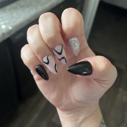 Top Nails & Spa