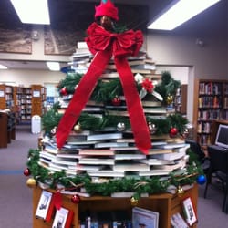 Collinsville Memorial Public Library - On the 12th day of Christmas my library gave to me...