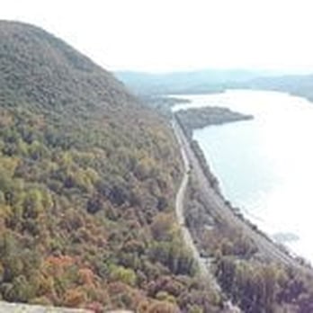 Hudson Highlands State Park - Panoramic View from the Top - Parks Near Me - Beacon, New York