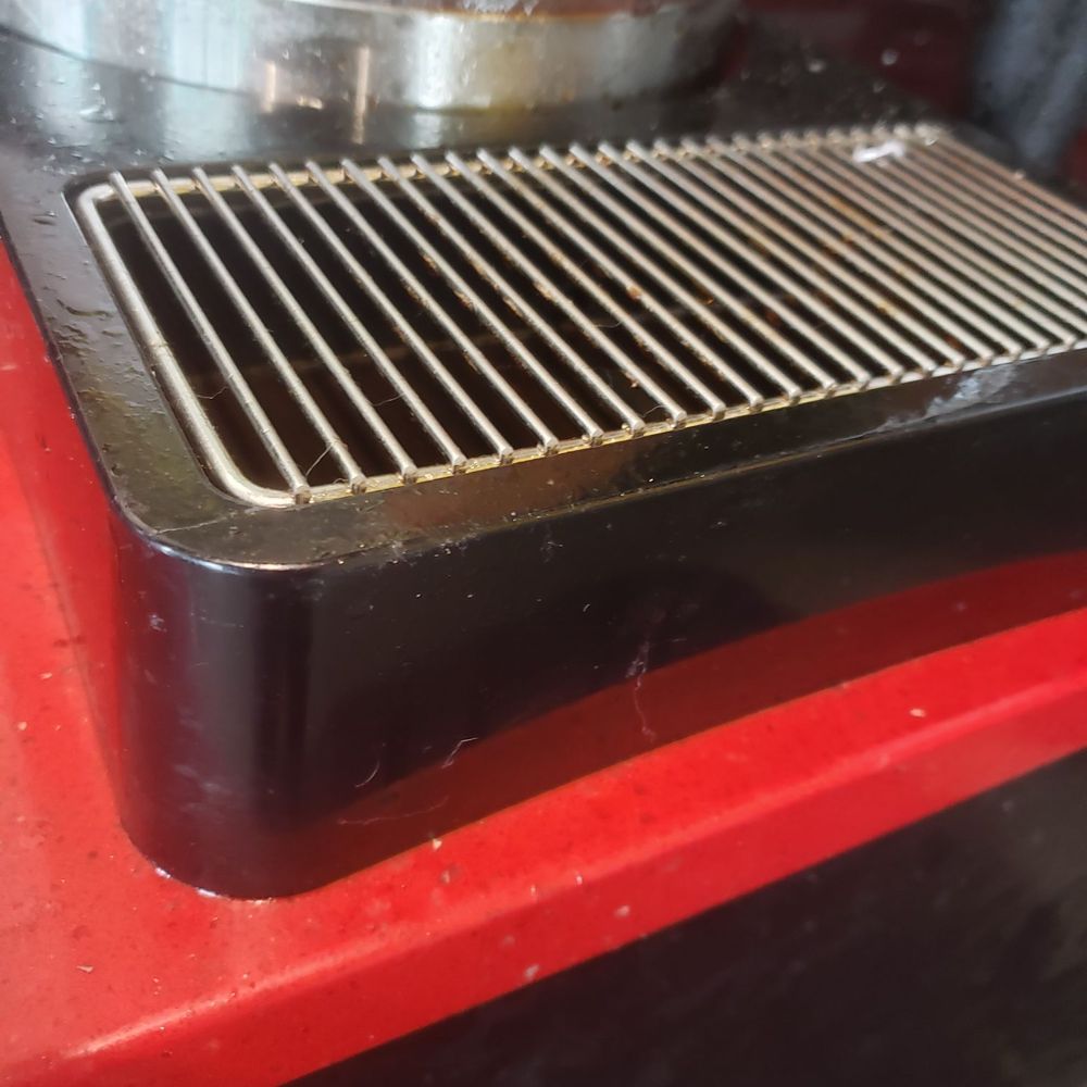 CupBop - Dirty and sticky fountain area. - Korean Near Me - Meridian, Idaho