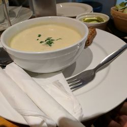 Nualas Bar & Restaurant - Seafood Chowder