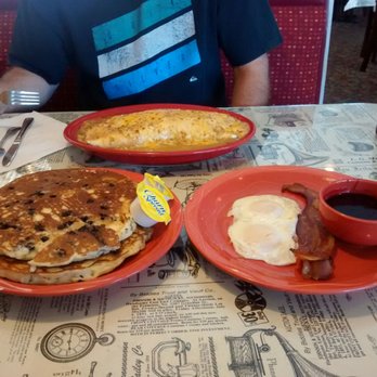 Red Rooster Cafe - Diners Near Me - Denver, Colorado Red Rooster Cafe - Diners Near Me - Denver, Colorado