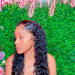 Plush Studio Beauty Bar - Carson