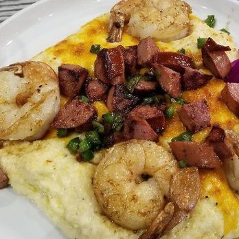 Sweet T's Southern Eatery - Shrimp & grits with turkey sausage - Soul Food Near Me - Montclair, New Jersey Sweet T's Southern Eatery - Shrimp & grits with turkey sausage - Soul Food Near Me - Montclair, New Jersey
