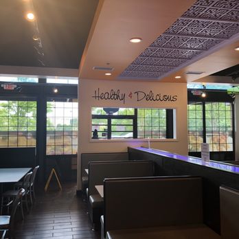 I Love Wings - Seating area - Chicken Wings Near Me - Atlanta, Georgia I Love Wings - Seating area - Chicken Wings Near Me - Atlanta, Georgia