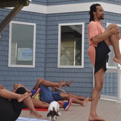 Taireiki: Yoga and Wellness Center - Low Back Stretch Right-Side