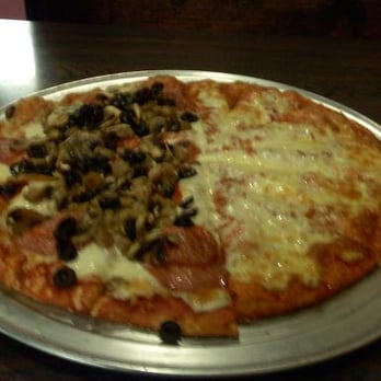 Boulevard Pizza - Large 15" half Boulevard Combo and half cheese. - Pizza Near Me - Sparks, Nevada Boulevard Pizza - Large 15" half Boulevard Combo and half cheese. - Pizza Near Me - Sparks, Nevada