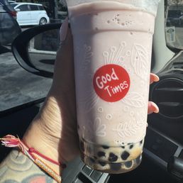 Strawberry Coconut Smoothie with Boba Strawberry Coconut Smoothie with Boba