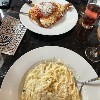 My Cousin Vinny's - Fettuccine alfredo and chicken parmesan - Italian Near Me - Niagara Falls, Ontario My Cousin Vinny's - Fettuccine alfredo and chicken parmesan - Italian Near Me - Niagara Falls, Ontario