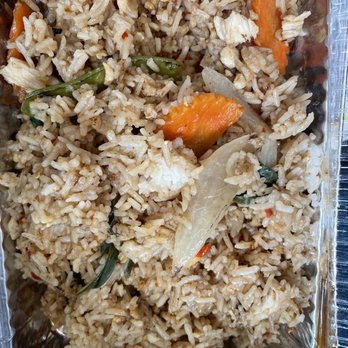 Sweet Rice Thai Sushi - Chicken Basil Fried Rice Lunch - Sushi Bars Near Me - Boston, Massachusetts Sweet Rice Thai Sushi - Chicken Basil Fried Rice Lunch - Sushi Bars Near Me - Boston, Massachusetts