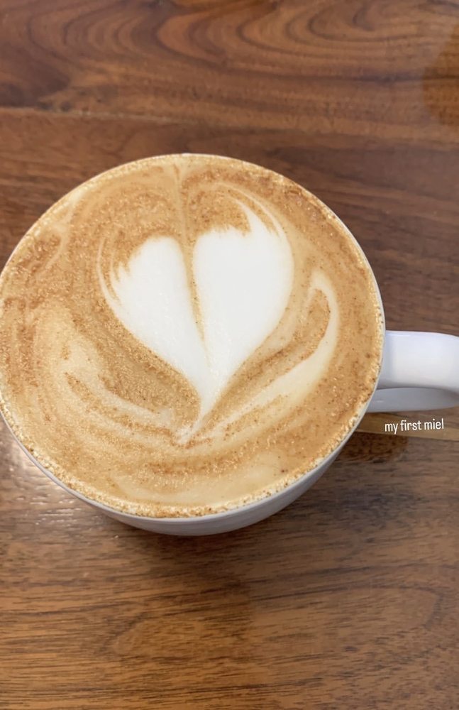 Sunrise Donut Café Logo