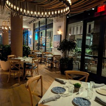 The Hampton Social - Atlanta - New American Near Me - Atlanta, Georgia The Hampton Social - Atlanta - New American Near Me - Atlanta, Georgia