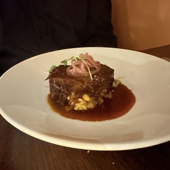Biga On The Banks - Slow cooked angus beef - New American Near Me - San Antonio, Texas Biga On The Banks - Slow cooked angus beef - New American Near Me - San Antonio, Texas