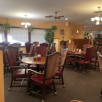 Paisano's Italian Restaurant & Lounge - What a beautiful dining room , Elegant, relaxing! - Italian Near Me - Lexington, Kentucky Paisano's Italian Restaurant & Lounge - What a beautiful dining room , Elegant, relaxing! - Italian Near Me - Lexington, Kentucky