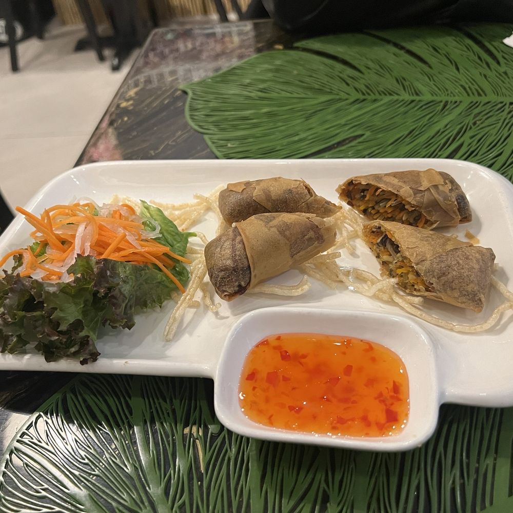 Just Pho You - Vegetarian Spring Rolls - Vietnamese Near Me - New York, New York Just Pho You - Vegetarian Spring Rolls - Vietnamese Near Me - New York, New York