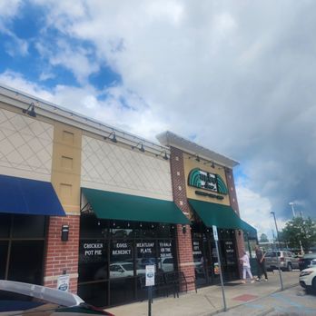 Metro Diner - Diners Near Me - Plainfield, Indiana